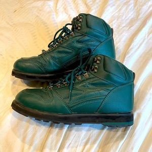 Vintage Etonic Dark Green Hiking Boot men’s 9.5